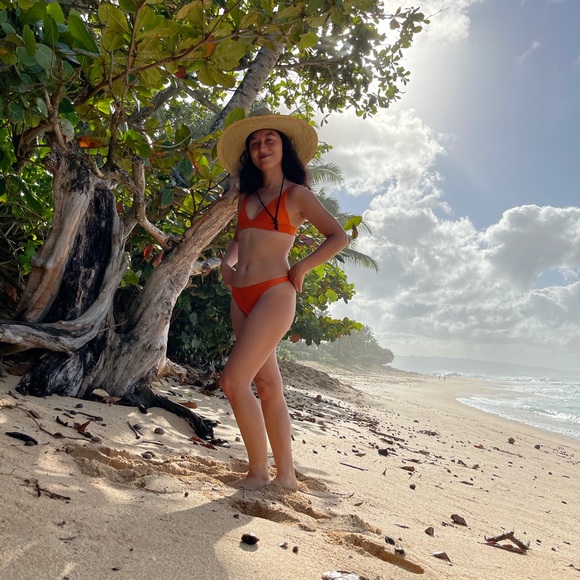 Meet your Posher, I - Picture 1 of 3